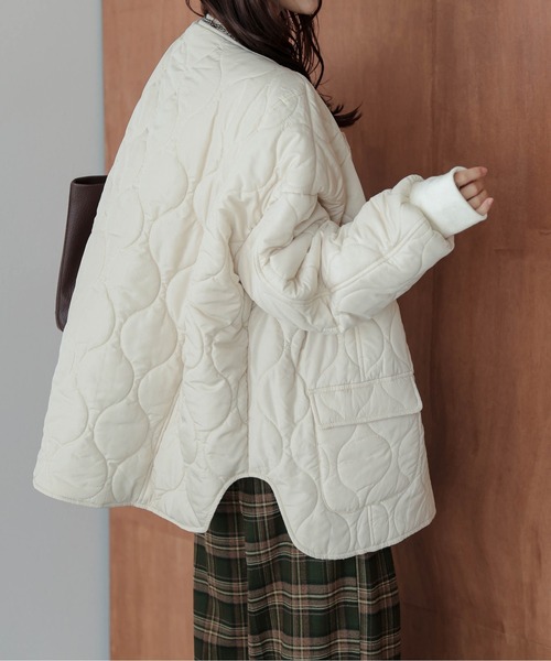 La-gemme（ラジェム）の「リバーシブル キルティング ノーカラージャケット（その他アウター・レディース・カーキ/ブラウン/キナリ/ブラック・フリー）」の7枚目の写真