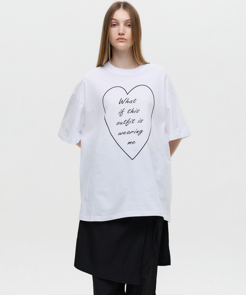 DNSR WOMEN(ディーエヌエスアールウーマン)の「オーバーサイズハートTシャツホワイト(Tシャツ/カットソー・レディース・その他・OS)」の1枚目の写真