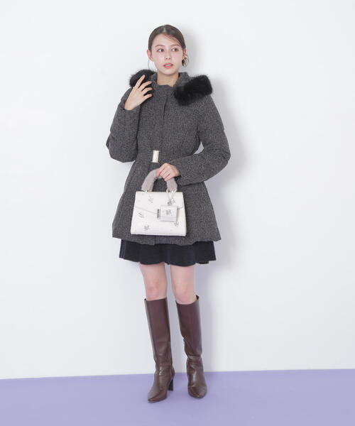 JILL by JILL STUART（ジルバイジルスチュアート）の「◇ランダムビジューミニバッグポーチ（ポーチ・レディース・レッド/ホワイト/グレー・FREE）」の15枚目の写真