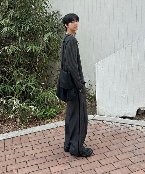 LEARVE(ルアブ)の「コーブ フック ヘンリーネック Tシャツ ブラック(Tシャツ/カットソー・メンズ・その他・MEDIUM/LARGE/X-LARGE)」の7枚目の写真