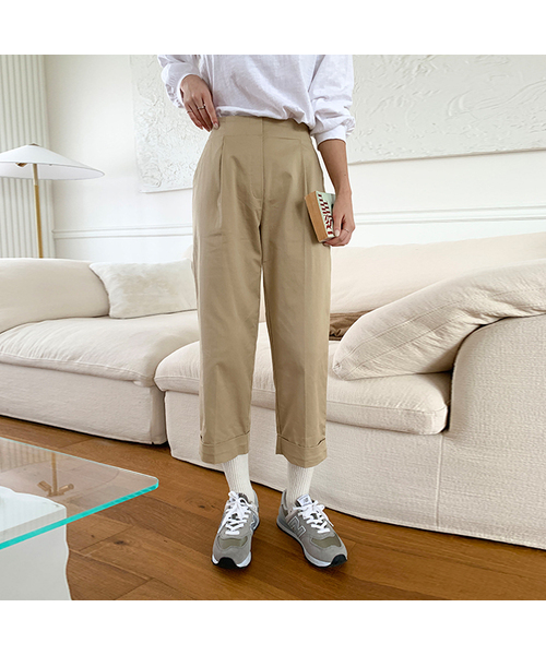 BBAEBBAE（ペッペ）の「後バンディングピンタックロールアップスパン9部カブラ綿パンツ（その他パンツ・レディース・ブラック/ベージュ・SMALL/MEDIUM/LARGE/X-LARGE）」の2枚目の写真