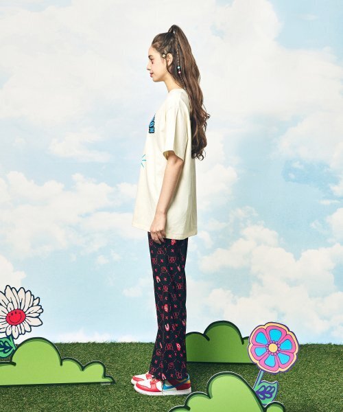 YOUK SHIM WON(ユクシムウォン)の「フェスティバルTシャツ F リア(Tシャツ/カットソー・レディース・その他・FREE)」の3枚目の写真