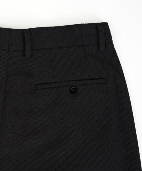 BIRBANTE（ビルバンテ）の「[birbante] テーパードクロップセットアップスラックス - ブラック（スラックス・メンズ・ブラック・SMALL/MEDIUM/LARGE）」の6枚目の写真