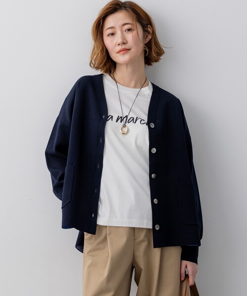 23区 L(ニジュウサンクオオキイサイズ)の「バイカラーダブルフェイス ニット カーディガン(カーディガン/ボレロ・レディース・ベージュ系/ネイビー系・46/44)」の2枚目の写真