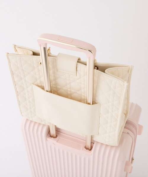 セール】WEB限定/キルティングキャリーオントート（トートバッグ