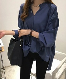 長袖スキッパーブラウスシャツ