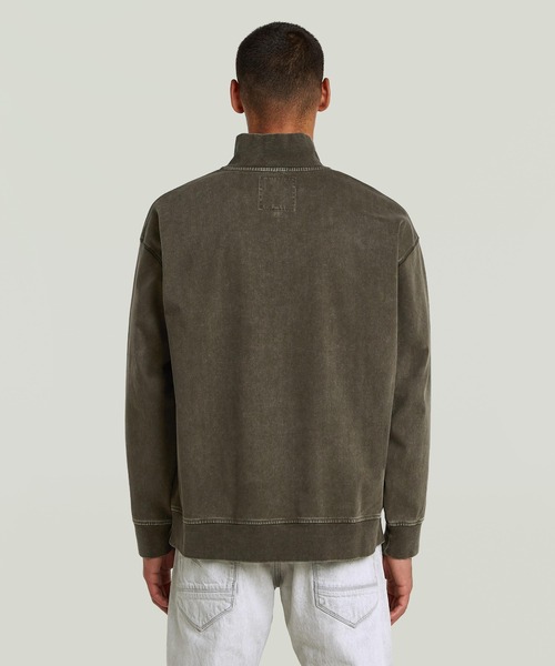 G-STAR(ジースター)の「Washed HB Relaxed Half Zip Sweater/ヴィンテージライクウォッシュ加工リラックスハーフジップスウェット/スタンドカラートレーナー(スウェット・メンズ・ブラウン系その他・LARGE/MEDIUM/SMALL/X-LARGE/X-SMALL)」の4枚目の写真