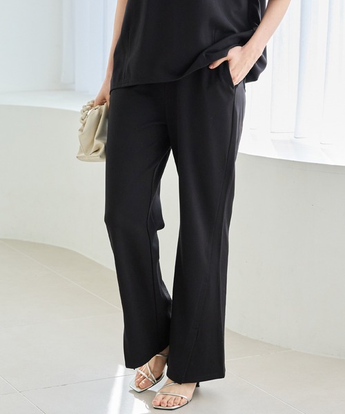 LAVEANGE（ラビアンジェ）の「【好機能シリーズ】接触冷感・吸水速乾｜ツイストスリット美脚パンツ（その他パンツ・レディース・ベージュ/ネイビー/ブラック・4L/3L/LL/M/5L）」の12枚目の写真