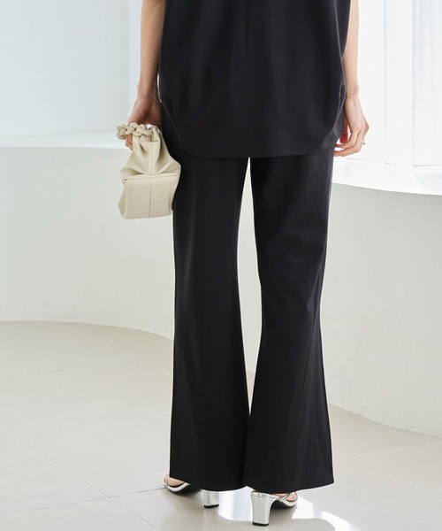 LAVEANGE（ラビアンジェ）の「【好機能シリーズ】接触冷感・吸水速乾｜ツイストスリット美脚パンツ（その他パンツ・レディース・ベージュ/ネイビー/ブラック・4L/3L/LL/M/5L）」の15枚目の写真