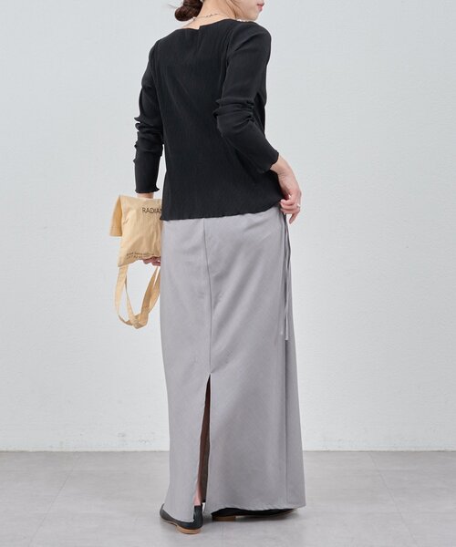 SHENERY(シーナリー)の「サイドギャザースカート(スカート・レディース・グレー/ネイビー・38/36)」の7枚目の写真