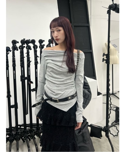 SLY（スライ）の「【2026SS新作】F/LEATHER STUDS BELT フェイクレザー スタッズ ベルト（ベルト・レディース・ブラック/ブラウン・FREE）」の13枚目の写真