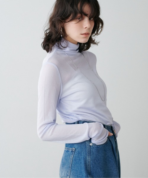 LARUTA(ラルータ)の「【LARUTA】シアバター加工シアータートルプルオーバー(Tシャツ/カットソー・レディース・オフホワイト/ブラック/サックスブルー/イエロー/ライトグレー・FREE)」の5枚目の写真