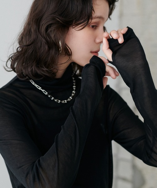 LARUTA(ラルータ)の「【LARUTA】シアバター加工シアータートルプルオーバー(Tシャツ/カットソー・レディース・オフホワイト/ブラック/サックスブルー/イエロー/ライトグレー・FREE)」の11枚目の写真