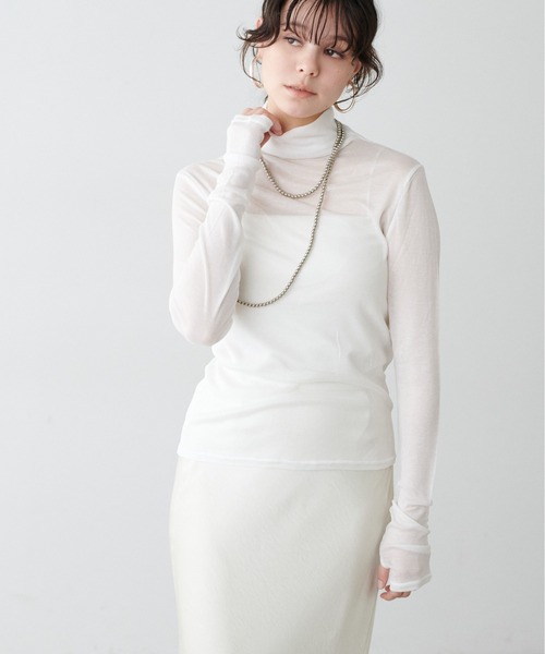 LARUTA(ラルータ)の「【LARUTA】シアバター加工シアータートルプルオーバー(Tシャツ/カットソー・レディース・オフホワイト/ブラック/サックスブルー/イエロー/ライトグレー・FREE)」の8枚目の写真