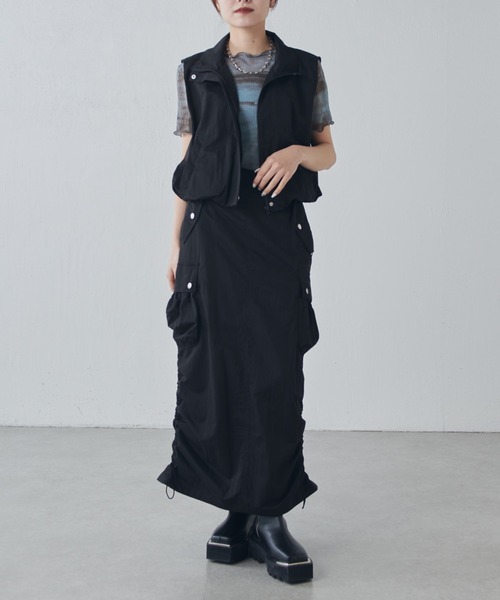 Lui's（ルイス）の「【セットアップ対応◎】ドロスドカーゴスカート（スカート・レディース・ブラック/アイボリー・FREE）」の9枚目の写真