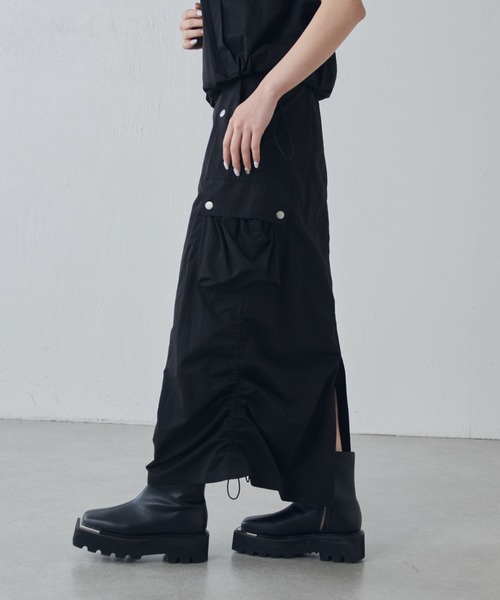 Lui's（ルイス）の「【セットアップ対応◎】ドロスドカーゴスカート（スカート・レディース・ブラック/アイボリー・FREE）」の12枚目の写真