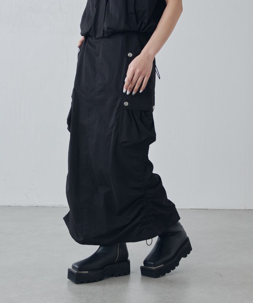 Lui's（ルイス）の「【セットアップ対応◎】ドロスドカーゴスカート（スカート・レディース・ブラック/アイボリー・FREE）」の11枚目の写真