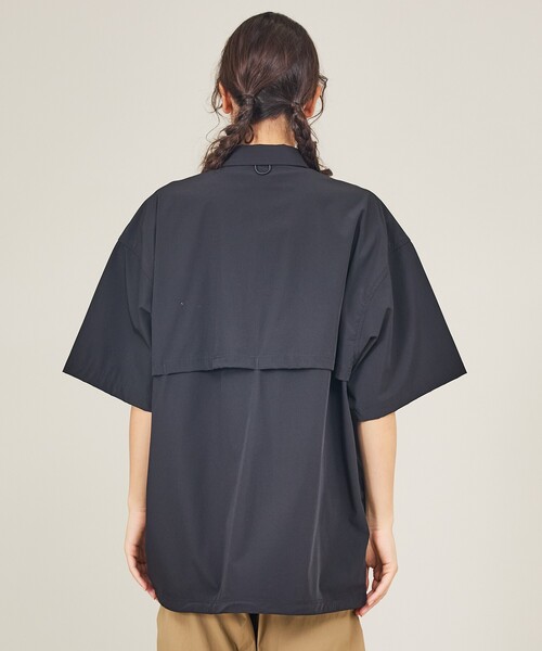 WILD THINGS（ワイルドシングス）の「【WILDTHINGS / ワイルドシングス】ELASTIC NYLON DENALI SHIRT / エラスティックナイロン デナリシャツ（シャツジャケット・ユニセックス）WT26035AD（シャツ/ブラウス・メンズ・ブラック/ベージュ/グレイッシュブルー・L/M）」の16枚目の写真