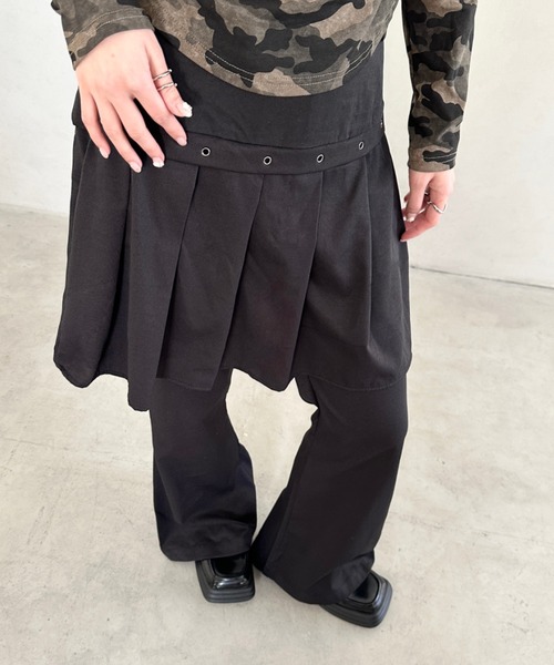 Bamm(バム)の「プリーツスカートレイヤードパンツ(その他パンツ・レディース・ブラック/グレー・FREE)」の6枚目の写真
