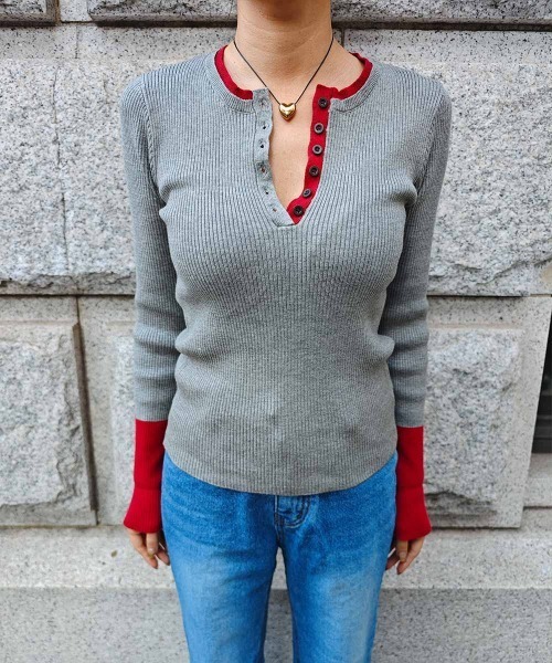 esutoreja（エストレジャ）の「バイカラーヘンリーネックリブニット（ニット/セーター・レディース・ブラウン/アイボリー・FREE）」の11枚目の写真