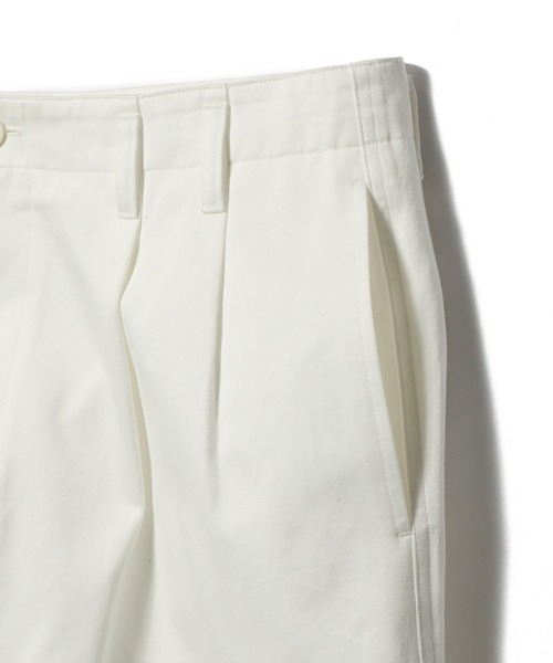 ESTNATION（エストネーション）の「ESTNATION / ワイドストレート チノパンツ（チノパンツ・メンズ・ホワイト/ブラック・LARGE/MEDIUM）」の10枚目の写真