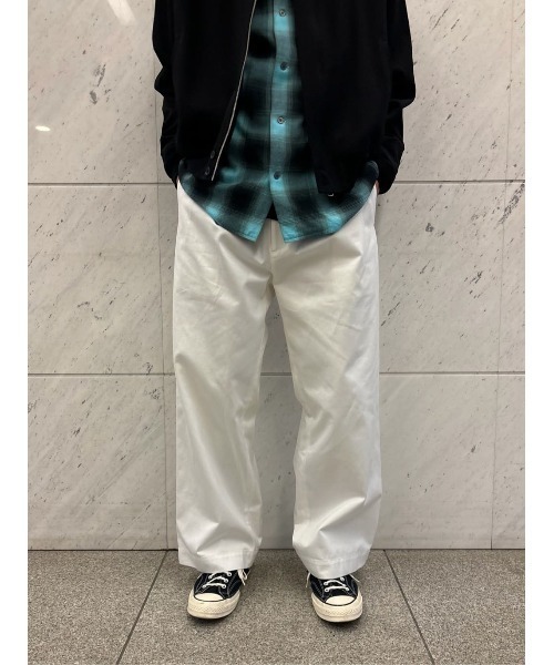 ESTNATION（エストネーション）の「ESTNATION / ワイドストレート チノパンツ（チノパンツ・メンズ・ホワイト/ブラック・LARGE/MEDIUM）」の15枚目の写真