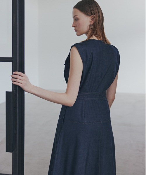 PINKY&DIANNE(ピンキーアンドダイアン)の「◆フロントファスナーデニムワンピース(ワンピース・レディース・ベージュ系その他3/ネイビー・38/36)」の4枚目の写真