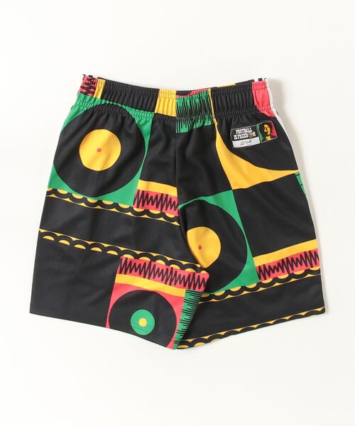adidas(アディダス)の「ジャマイカ代表 26 オリジナルス ショーツ/ ハーフパンツ / アディダス adidas(その他パンツ・メンズ・マルチ・X-LARGE/SMALL/XXX-LARGE/XX-LARGE/MEDIUM/LARGE)」の2枚目の写真
