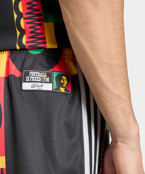 adidas(アディダス)の「ジャマイカ代表 26 オリジナルス ショーツ/ ハーフパンツ / アディダス adidas(その他パンツ・メンズ・マルチ・X-LARGE/SMALL/XXX-LARGE/XX-LARGE/MEDIUM/LARGE)」の15枚目の写真