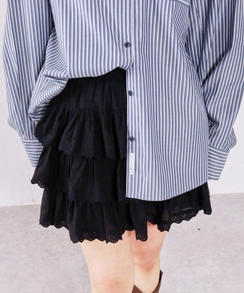 archives(アルシーヴ)の「コットンレースフリルミニSK(スカート・レディース・オフホワイト/ブラック・MEDIUM)」の2枚目の写真