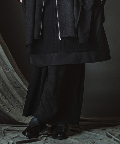 NO ID.(ノーアイディ)の「mp14811-ワイドラップトラウザーズ パンツ(458006-439P)(その他パンツ・メンズ・ミックスグレー/ブラック・2/1)」の11枚目の写真