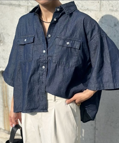 ANGIE(アンジー)の「オーバーサイズ レギュラーカラー デニム 半袖シャツ / 夏服(シャツ/ブラウス・レディース・ブルー/ネイビー/ブルー系その他・FREE)」の19枚目の写真