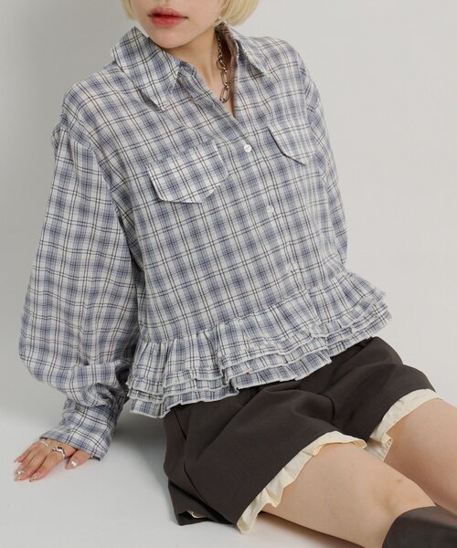 w closet(ダブルクローゼット)の「裾フリルチェックシャツ 【羽織でも使える】(シャツ/ブラウス・レディース・ブルー/レッド/ブラウン・FREE)」の13枚目の写真