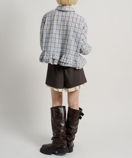 w closet(ダブルクローゼット)の「裾フリルチェックシャツ 【羽織でも使える】(シャツ/ブラウス・レディース・ブルー/レッド/ブラウン・FREE)」の16枚目の写真
