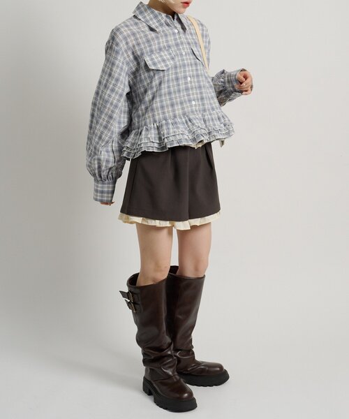 w closet(ダブルクローゼット)の「裾フリルチェックシャツ 【羽織でも使える】(シャツ/ブラウス・レディース・ブルー/レッド/ブラウン・FREE)」の17枚目の写真