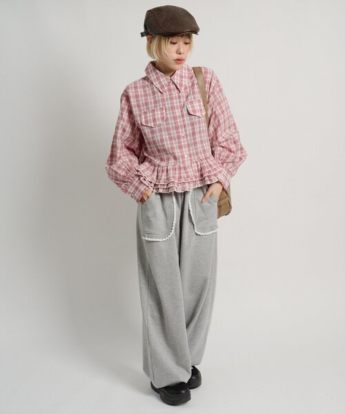 w closet(ダブルクローゼット)の「裾フリルチェックシャツ 【羽織でも使える】(シャツ/ブラウス・レディース・ブルー/レッド/ブラウン・FREE)」の10枚目の写真