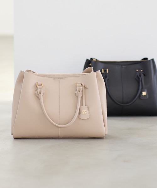 VIS（ビス）の「【COHINA×VIS】チャーム付き2WAYトートバッグ/A4対応・軽量（トートバッグ・レディース・ベージュ/キナリ/ブラック・FREE）」の18枚目の写真