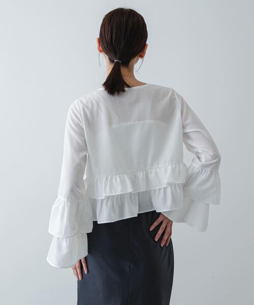 SENSE OF PLACE by URBAN RESEARCH（センスオブプレイスバイアーバンリサーチ）の「ダブルフリルブラウス（シャツ/ブラウス・レディース・オフホワイト/ブラック/ベージュ・ONE）」の14枚目の写真