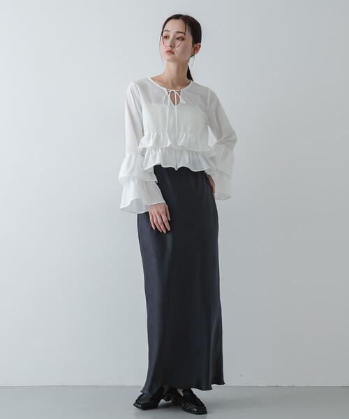 SENSE OF PLACE by URBAN RESEARCH（センスオブプレイスバイアーバンリサーチ）の「ダブルフリルブラウス（シャツ/ブラウス・レディース・オフホワイト/ブラック/ベージュ・ONE）」の16枚目の写真