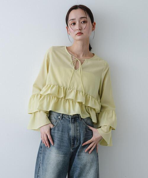 SENSE OF PLACE by URBAN RESEARCH（センスオブプレイスバイアーバンリサーチ）の「ダブルフリルブラウス（シャツ/ブラウス・レディース・オフホワイト/ブラック/ベージュ・ONE）」の21枚目の写真