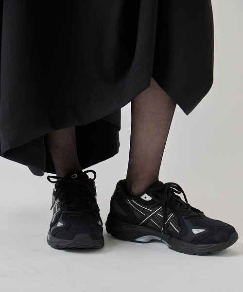 ASICS（アシックス）の「【ASICS/アシックス】GEL-K1011/ゲル-K1011/軽量（スニーカー・レディース・ブラック・25/24.5/24）」の4枚目の写真