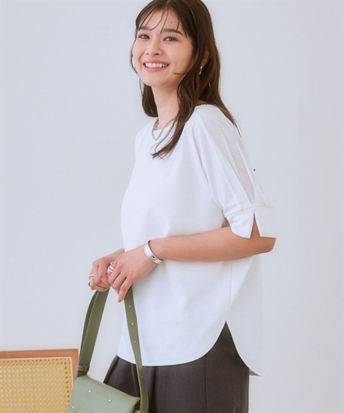 nissen(ニッセン)の「パール調ボタン付異素材切替トップス(Tシャツ/カットソー・レディース・ブラック/ミント/オフホワイト・LL/L/M/S)」の2枚目の写真