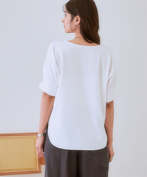 nissen(ニッセン)の「パール調ボタン付異素材切替トップス(Tシャツ/カットソー・レディース・ブラック/ミント/オフホワイト・LL/L/M/S)」の16枚目の写真