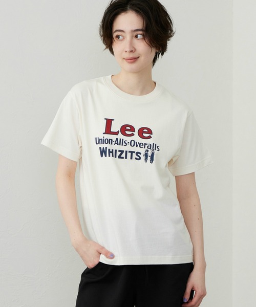 Lee(リー)の「Lee/リー ロゴプリントハーフスリーブTシャツ(Tシャツ/カットソー・レディース・ブラウン/ホワイト/アイボリー/ブルー/イエロー/ブラック/グレー/レッド・SMALL/MEDIUM)」の8枚目の写真