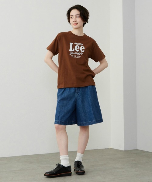 Lee(リー)の「Lee/リー ロゴプリントハーフスリーブTシャツ(Tシャツ/カットソー・レディース・ブラウン/ホワイト/アイボリー/ブルー/イエロー/ブラック/グレー/レッド・SMALL/MEDIUM)」の16枚目の写真