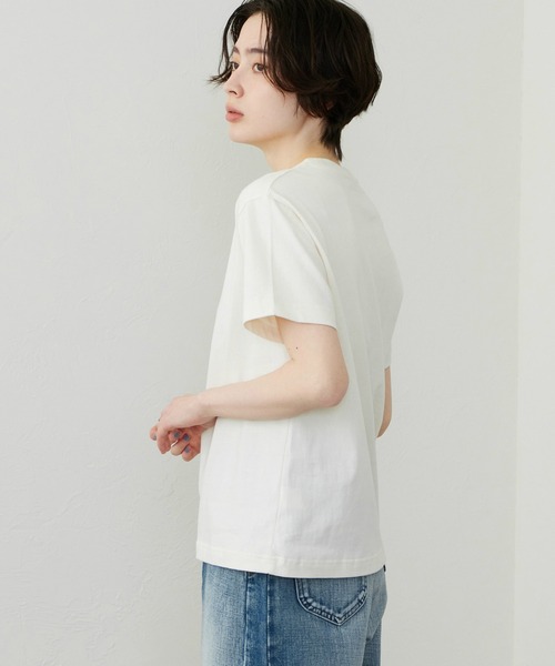 Lee(リー)の「Lee/リー ロゴプリントハーフスリーブTシャツ(Tシャツ/カットソー・レディース・ブラウン/ホワイト/アイボリー/ブルー/イエロー/ブラック/グレー/レッド・SMALL/MEDIUM)」の19枚目の写真
