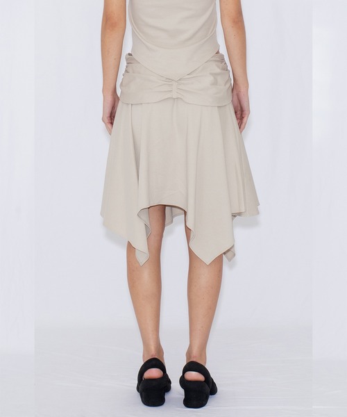 VIAVANDA（ヴィアヴァンダ）の「ASYMMETRIC DRAPE SKIRT（スカート・レディース・グレー/ブラック・FREE）」の14枚目の写真