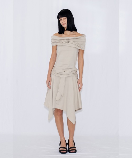VIAVANDA（ヴィアヴァンダ）の「ASYMMETRIC DRAPE SKIRT（スカート・レディース・グレー/ブラック・FREE）」の17枚目の写真