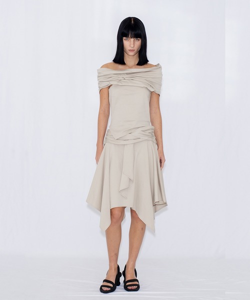 VIAVANDA（ヴィアヴァンダ）の「ASYMMETRIC DRAPE SKIRT（スカート・レディース・グレー/ブラック・FREE）」の18枚目の写真