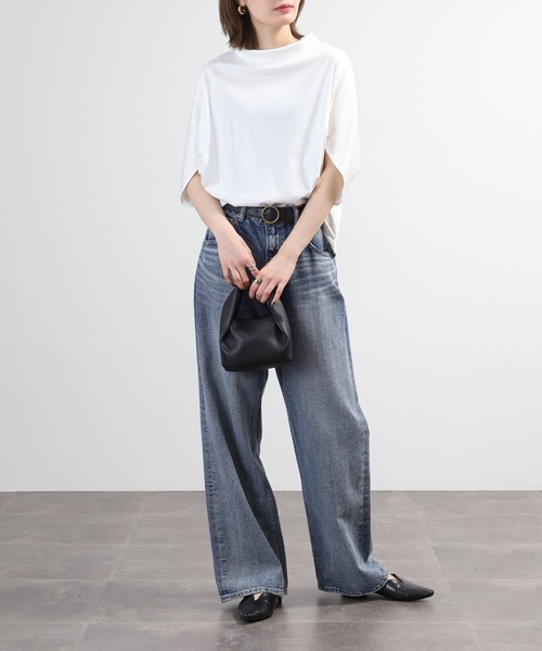 BRODIAEA(ブローディア)の「BRODIAEA シルク混ボトルネックカットソープルオーバー 半端袖(Tシャツ/カットソー・レディース・モカ/オフホワイト/ネイビー・40)」の8枚目の写真